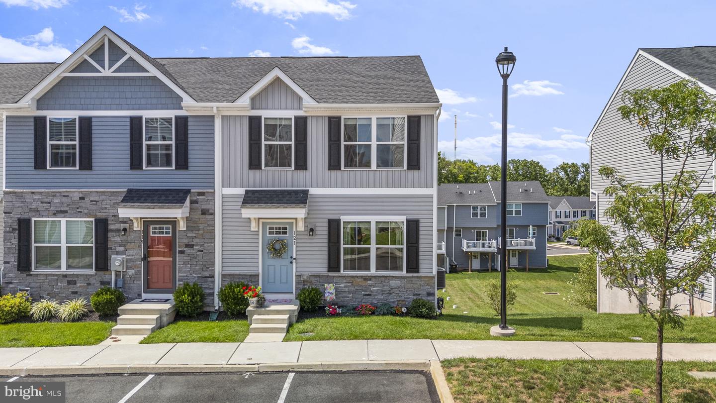 121 Nelson Lane