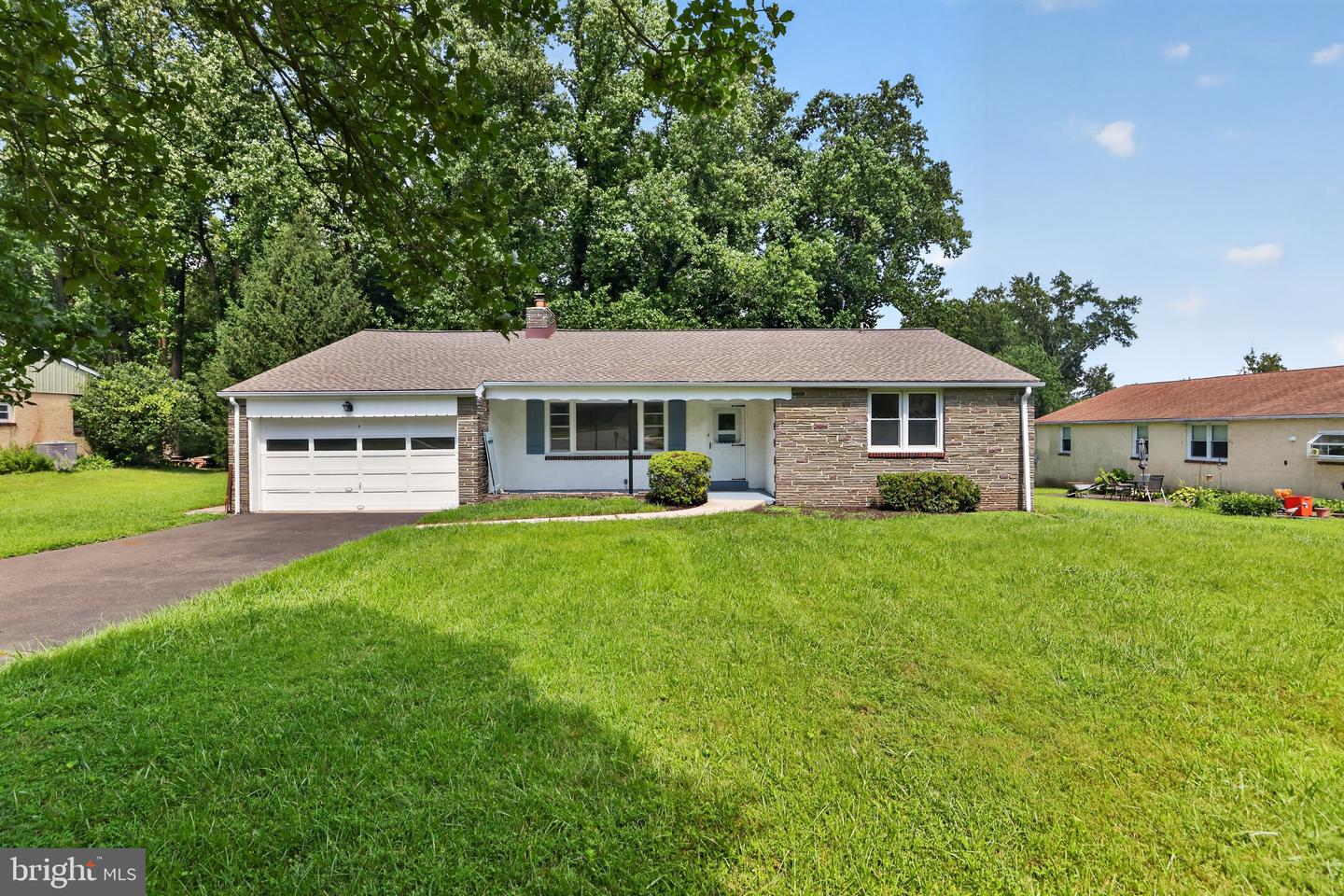 911 Delene Road