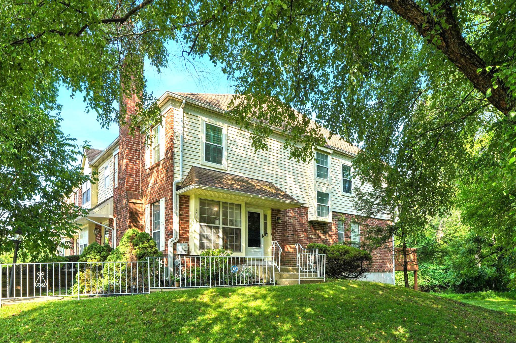 1617 Countryside Lane