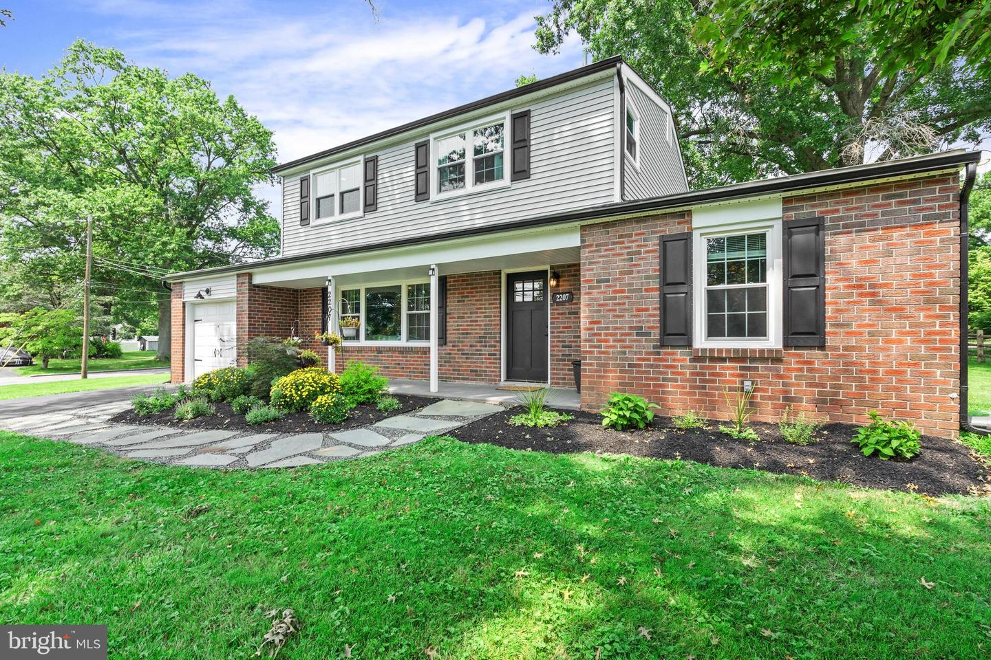 2207 Old Arch Road