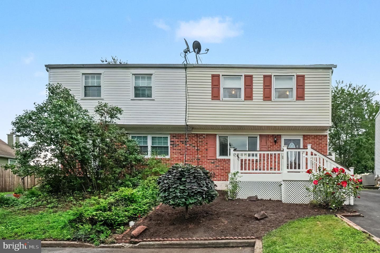 729 Holly Drive
