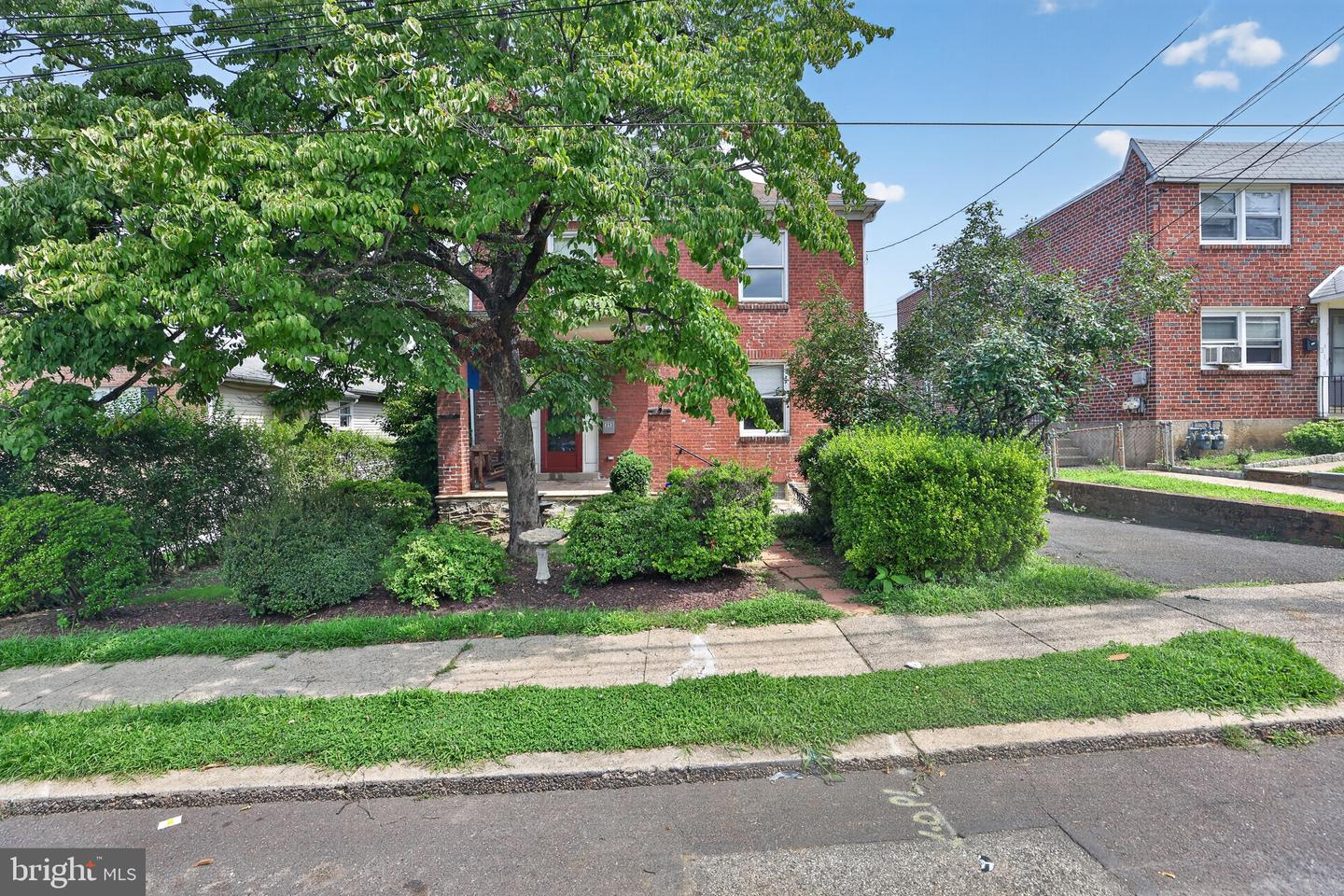 313 Montgomery Avenue