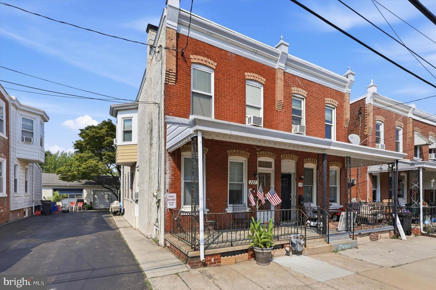 111 W 5th Street
