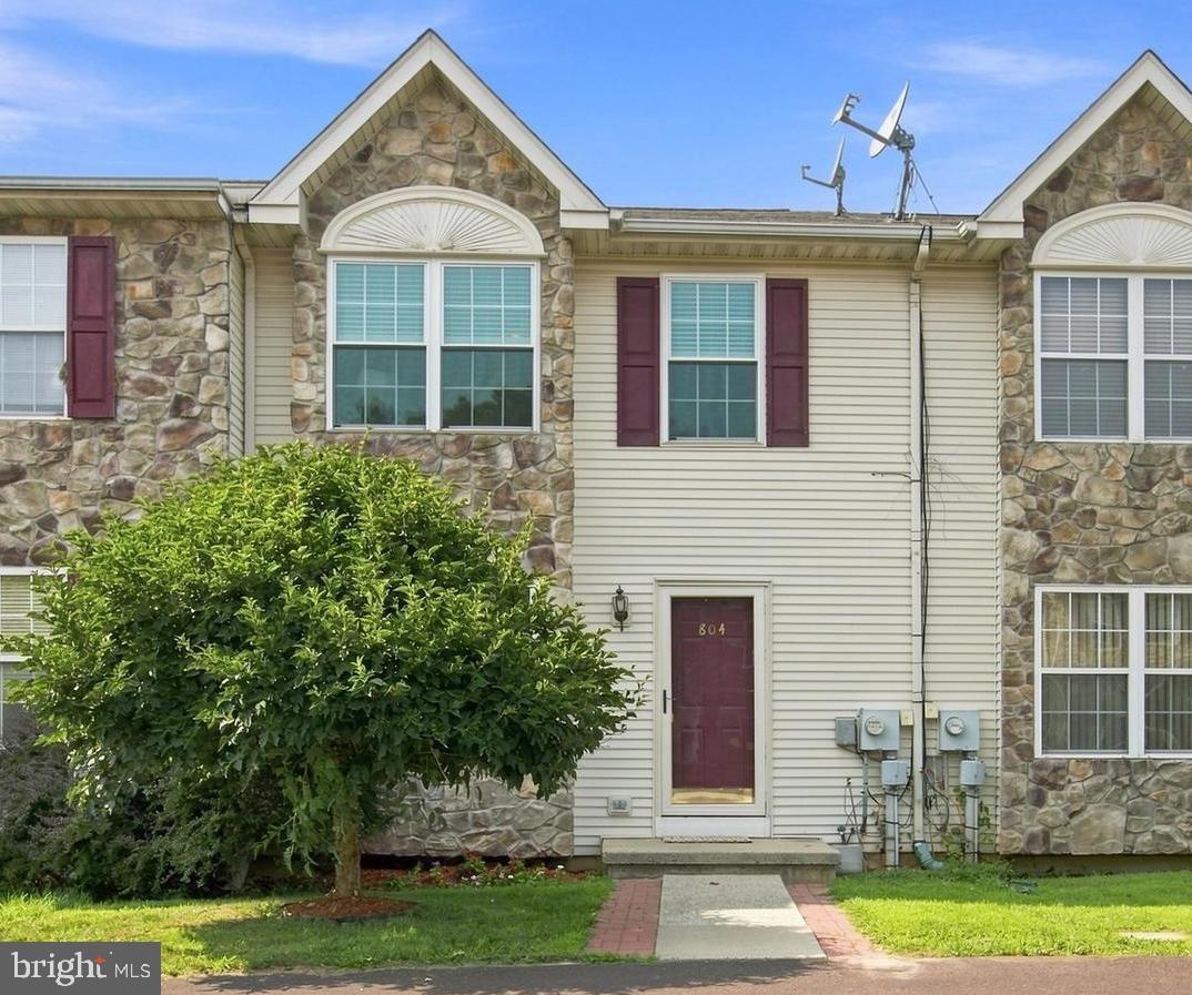 804 Dogwood Lane