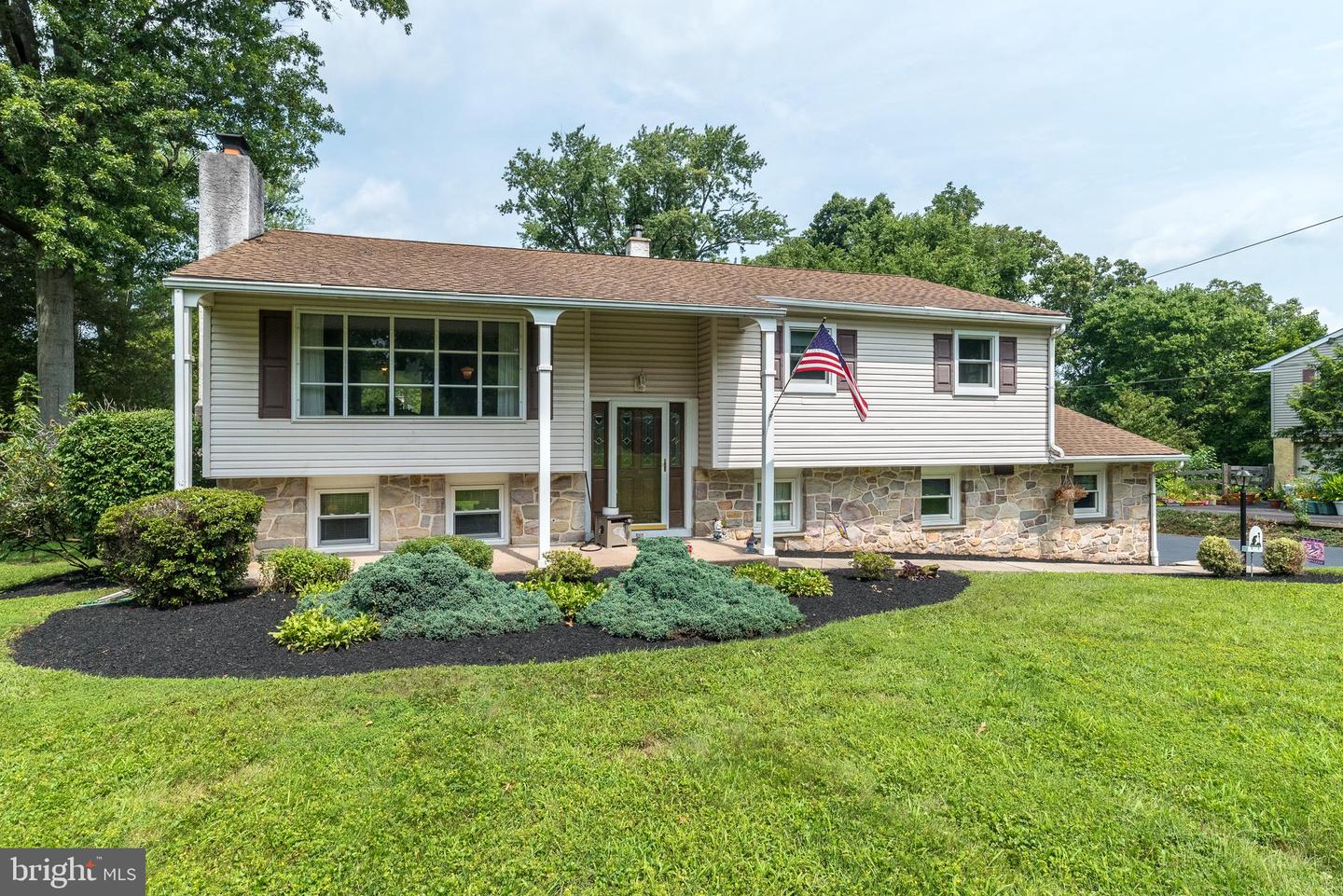 2301 Welsh Drive