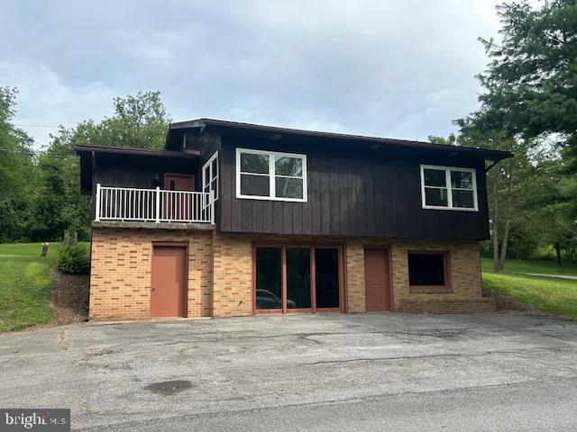 425 8th Avenue, Burnham