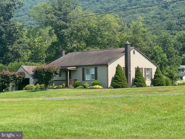 36 Gas Line Drive, Lewistown