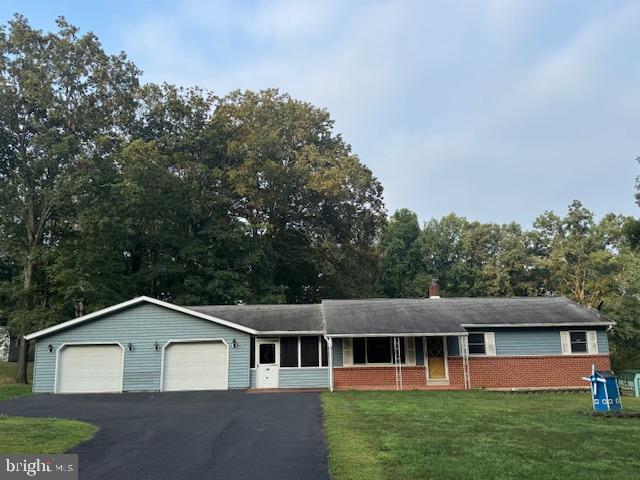 10 Upper Lewland Circle, Lewistown