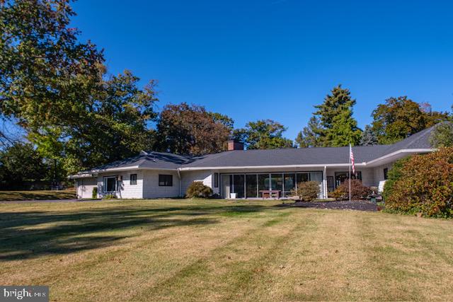 19 Valley Road, Lewistown