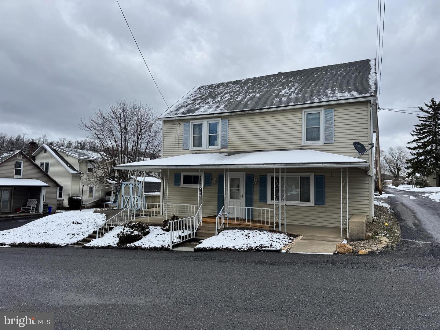 50 Center Street, Lewistown