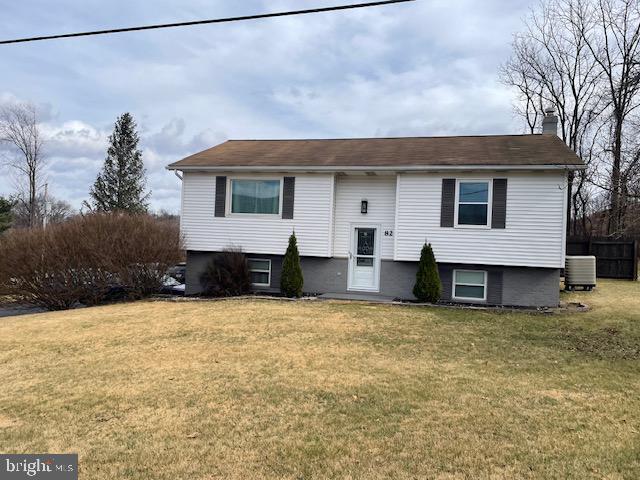 82 Kristi Lane, Lewistown