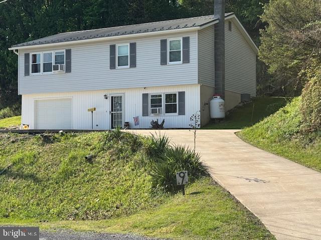 9 Pine Park Drive, Lewistown