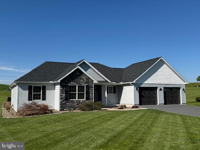 10 Harvest Drive, Lewistown