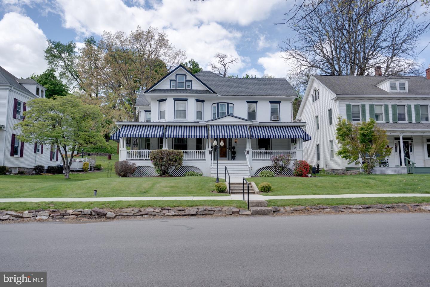 149 Walnut Street
