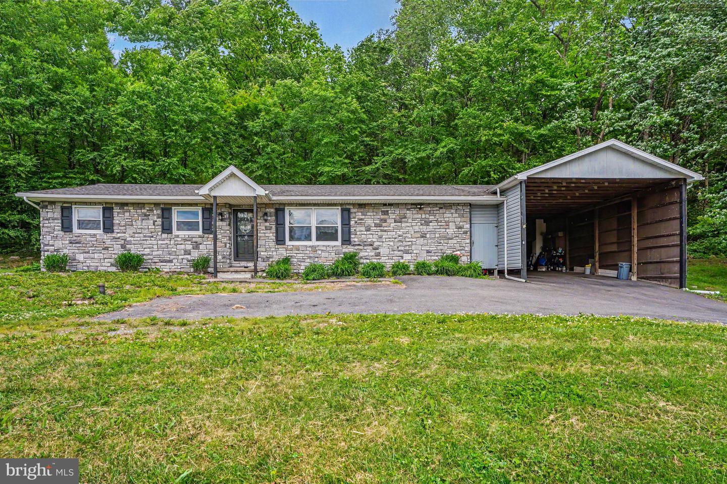 4190 Us Highway 522 N, Lewistown