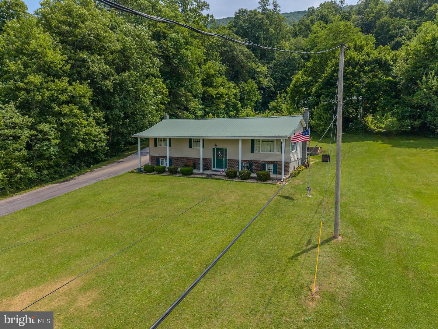 4668 Route 103 N, Lewistown
