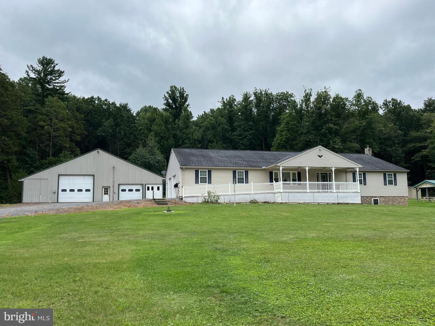 230 Summit Road