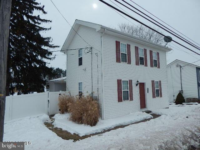 1096 Bloom Road, Danville