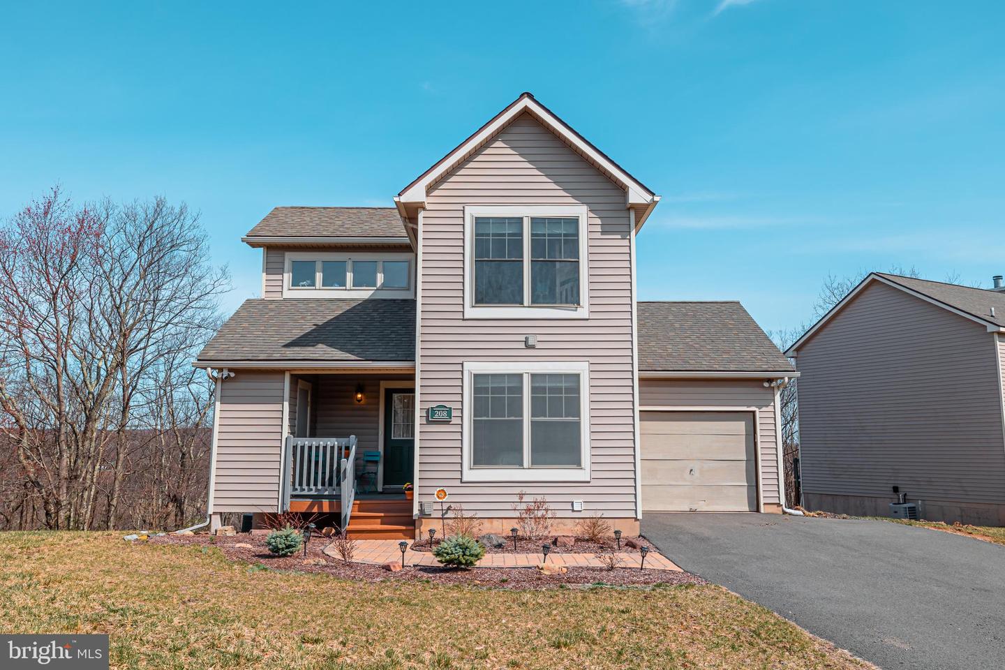 208 Sycamore Court, Tannersville