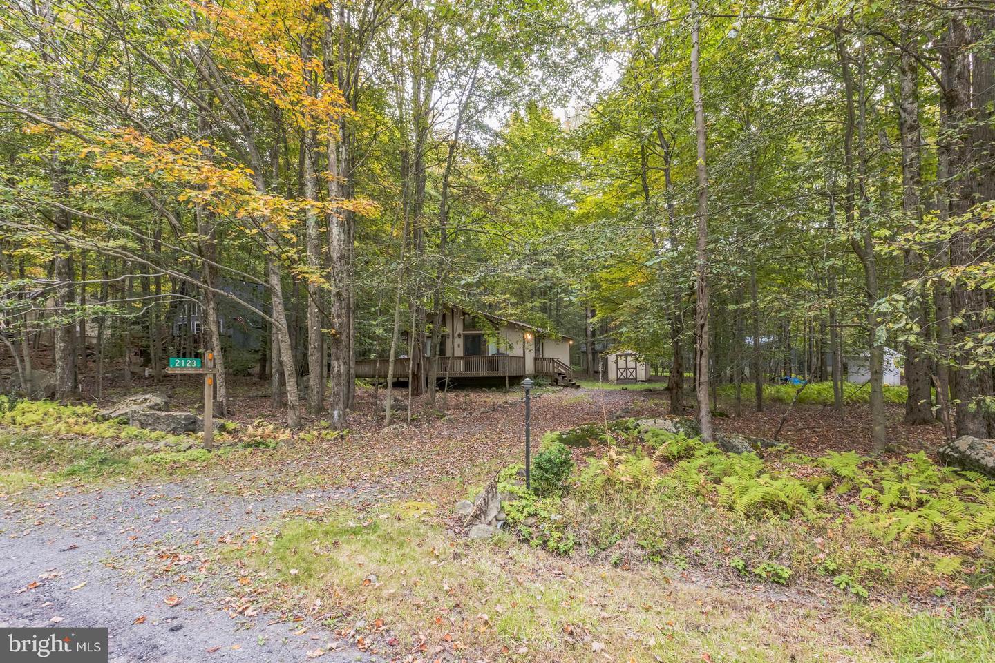 2123 Lehigh Drive, Pocono Lake