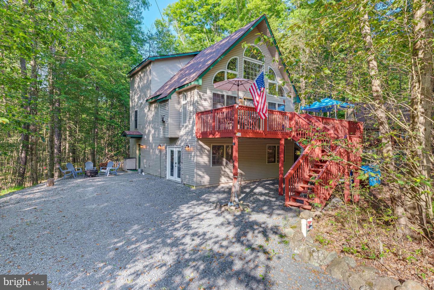 145 Paxinos Drive, Pocono Lake