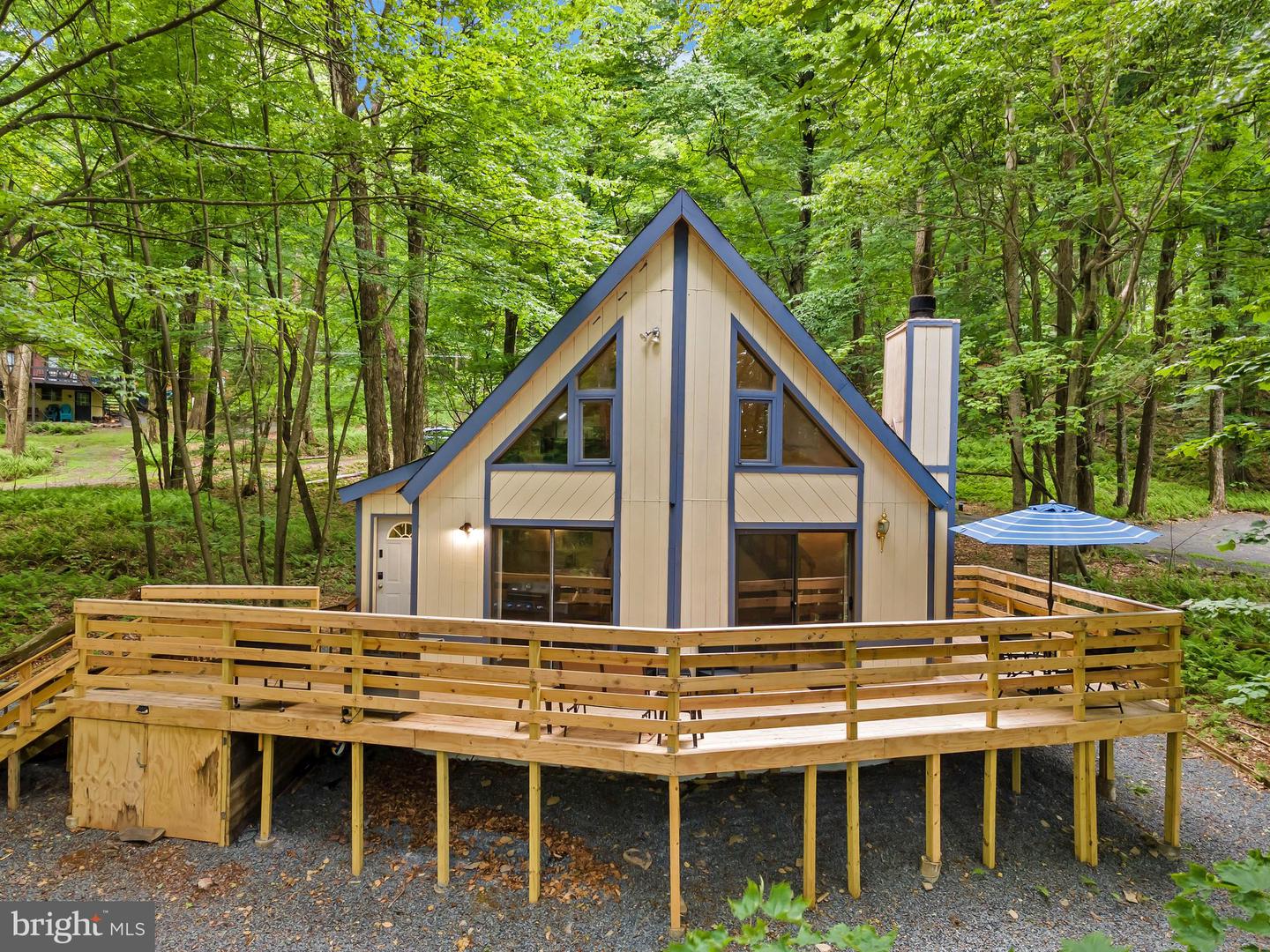 1400 Lake Lane, Pocono Lake