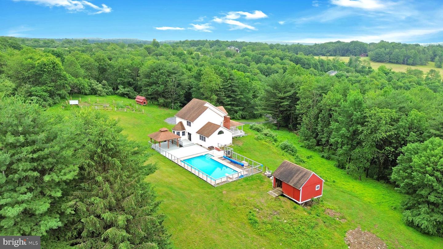 132 Sycamore Drive, Palmerton