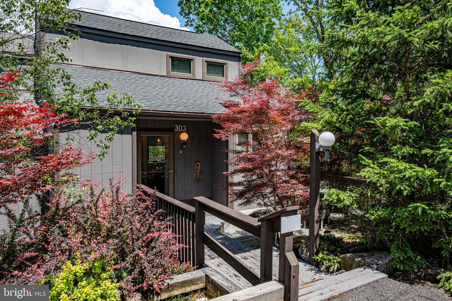 303 Cross Country Lane, Tannersville