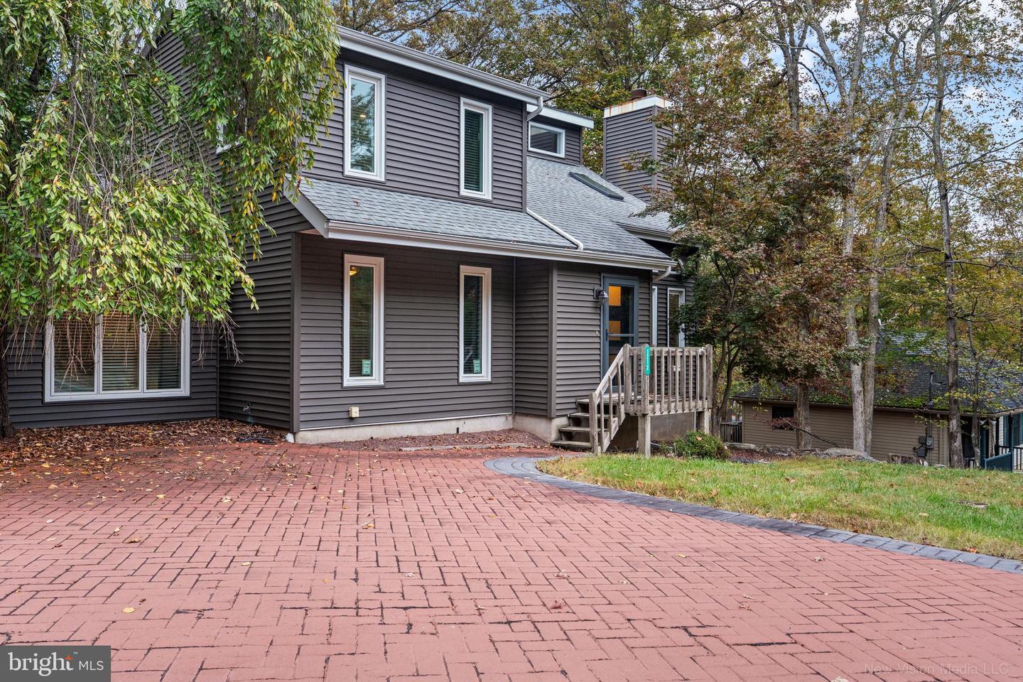 1212 Brentwood Drive, East Stroudsburg