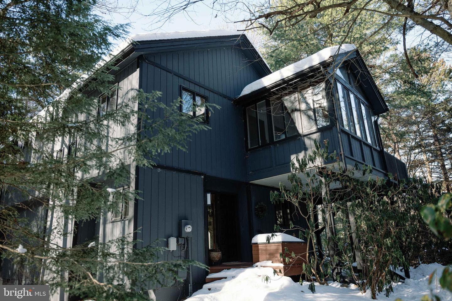 196 Split Rock Lane, Pocono Pines