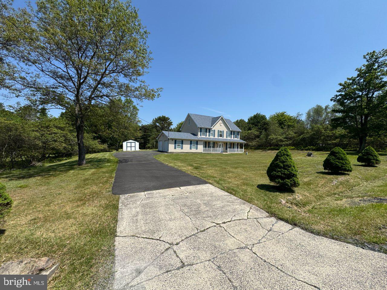 2005 Palisades Drive