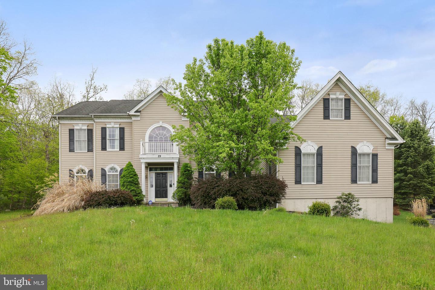 258 Rising Meadow Way, East Stroudsburg