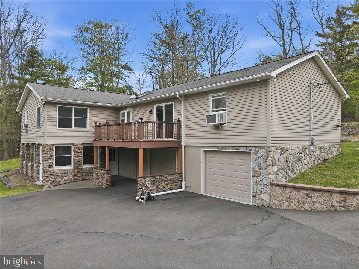 58 Brush Drive, East Stroudsburg