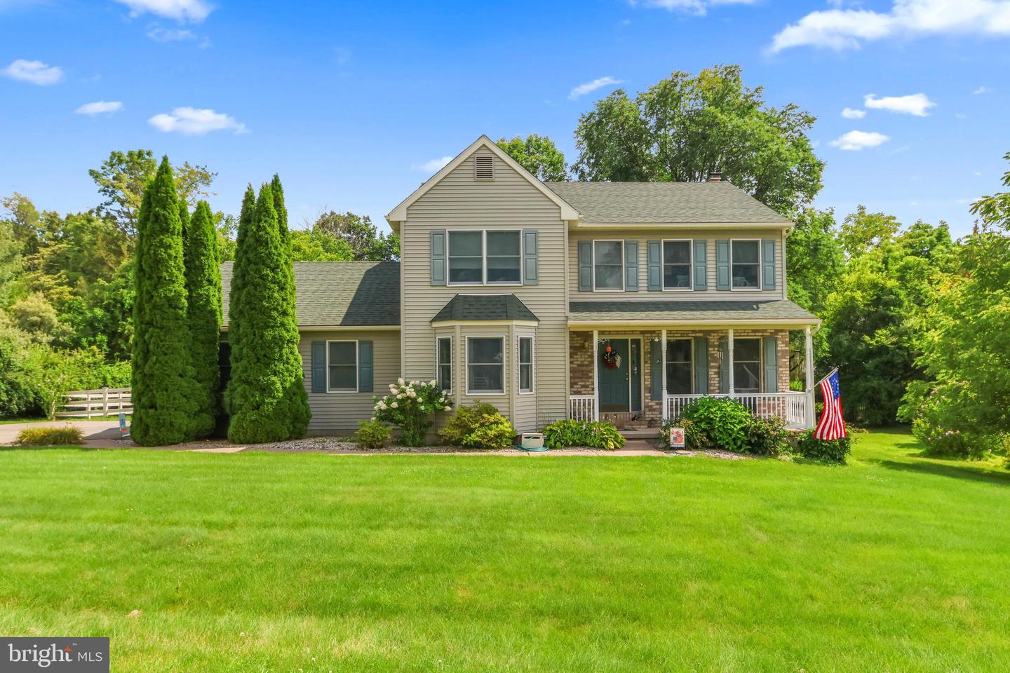 4006 Crest View Drive