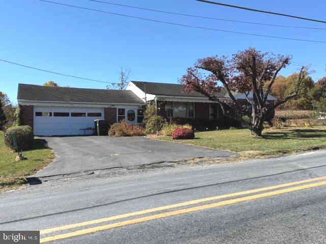 323 Long Lane Road, Walnutport