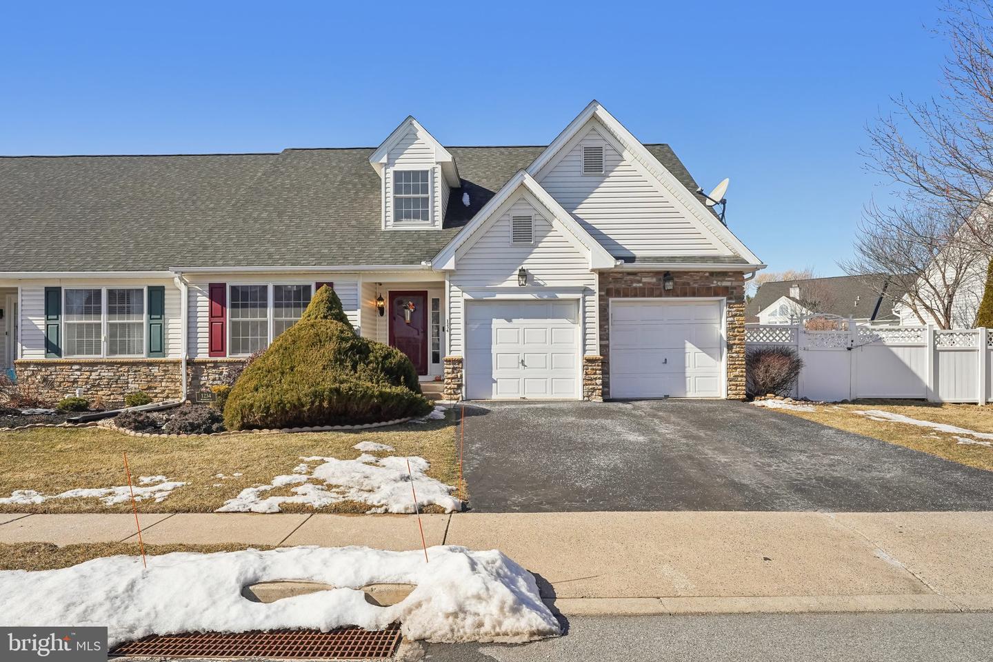 1234 Briarwood Lane, Easton