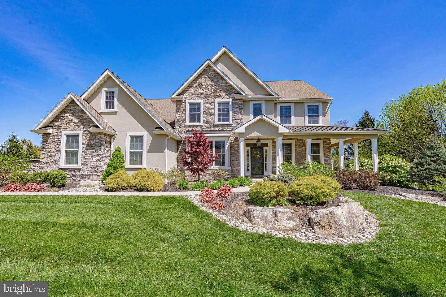 232 Cobblestone Lane, Bethlehem