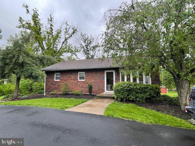 2542 Apple Street, Hellertown