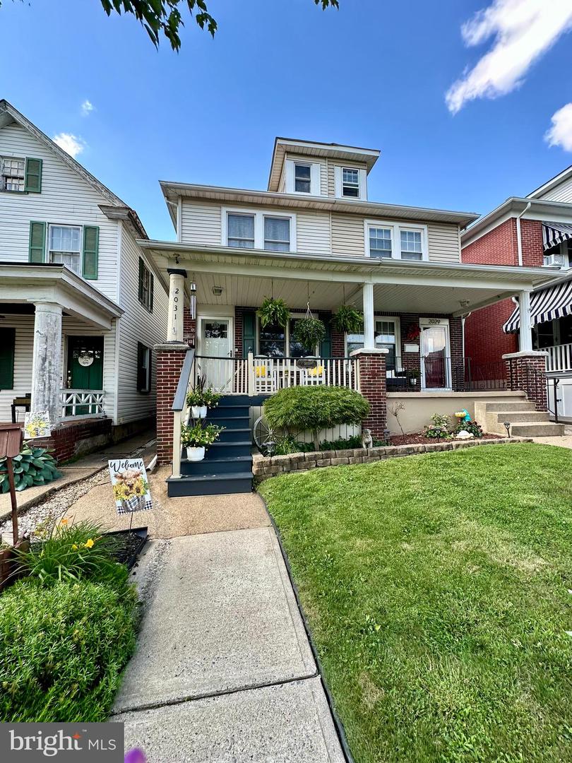 2031 Washington Boulevard, Easton
