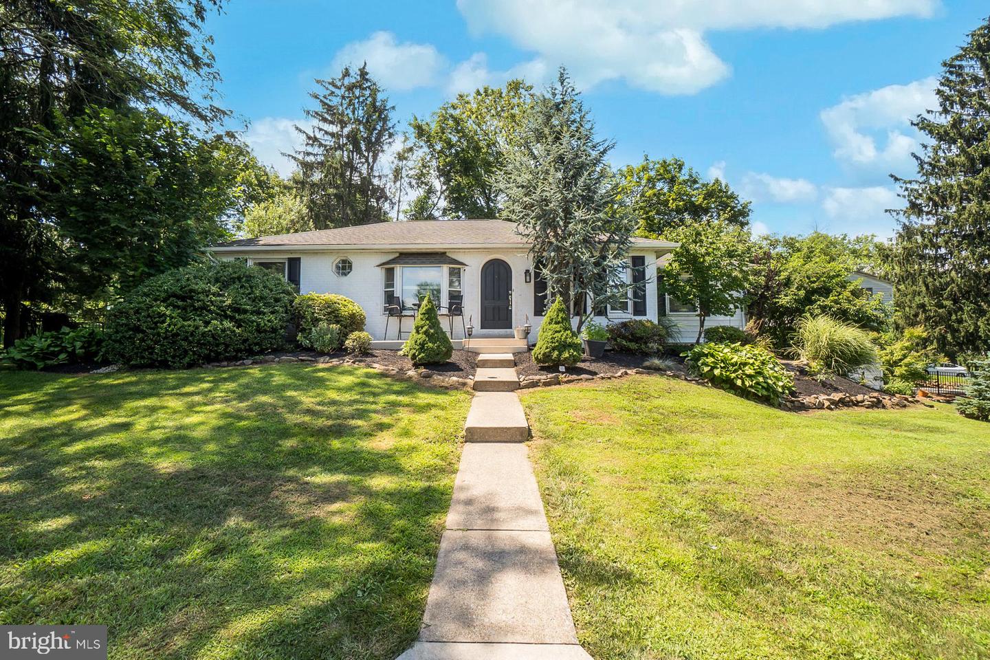 1966 Peach Tree Lane, Bethlehem