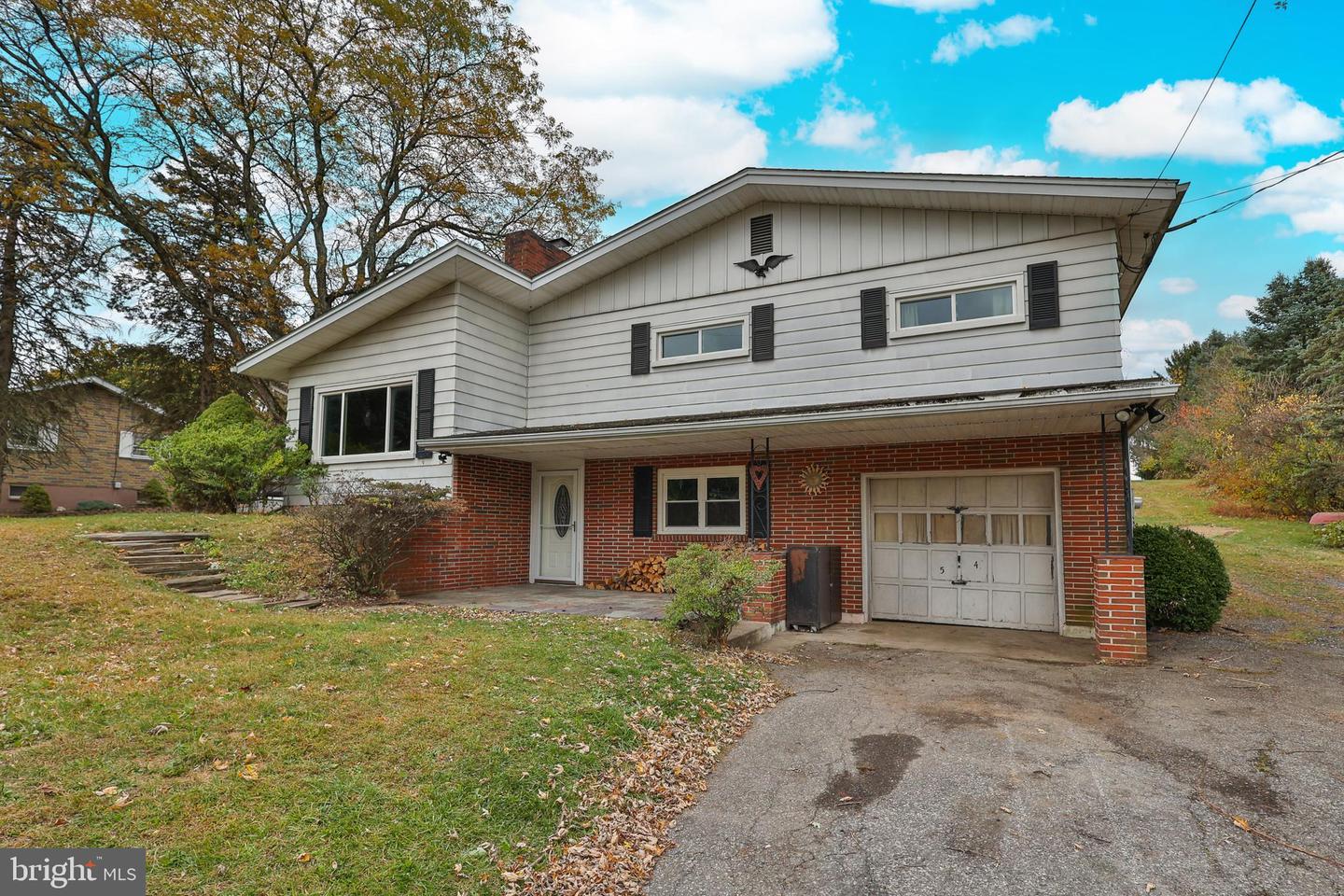 5854 Old Carriage Road, Bath