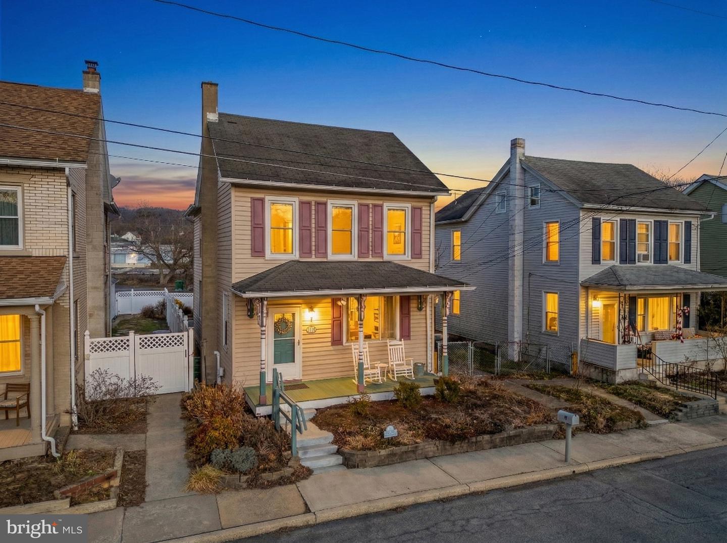 117 S Canal Street, Walnutport