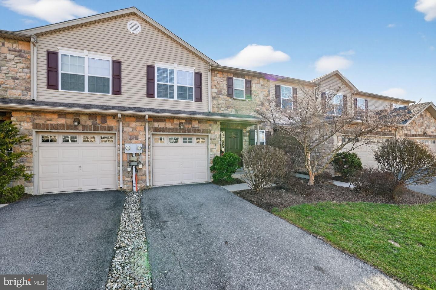 2270 Jeannette Lane, Easton