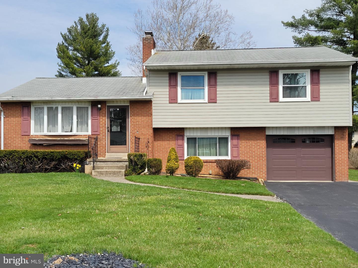 3552 Lord Byron Drive, Bethlehem