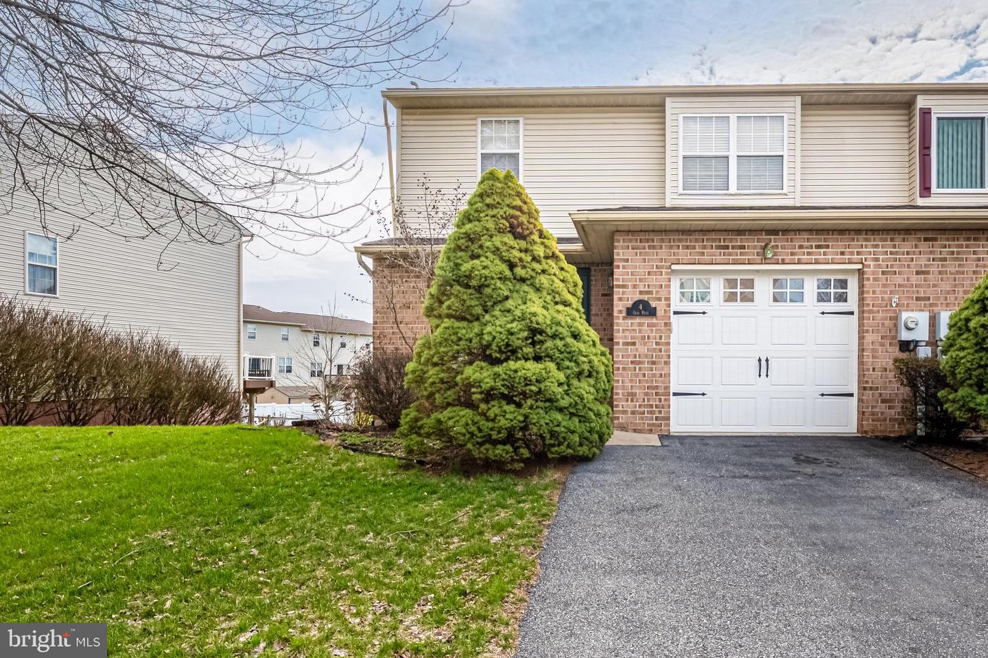 4 Olde Penn Drive, Easton