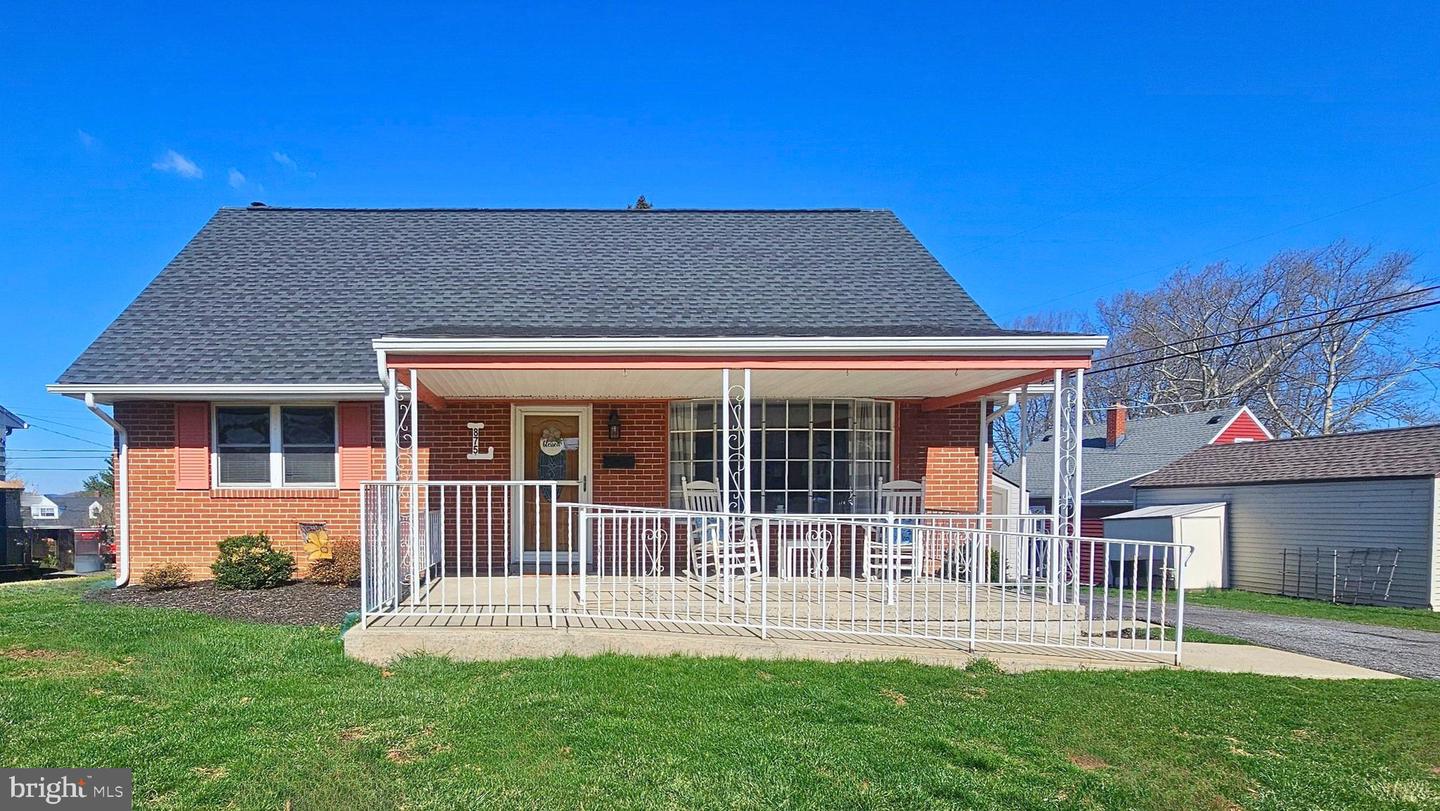 875 Poplar Road, Hellertown