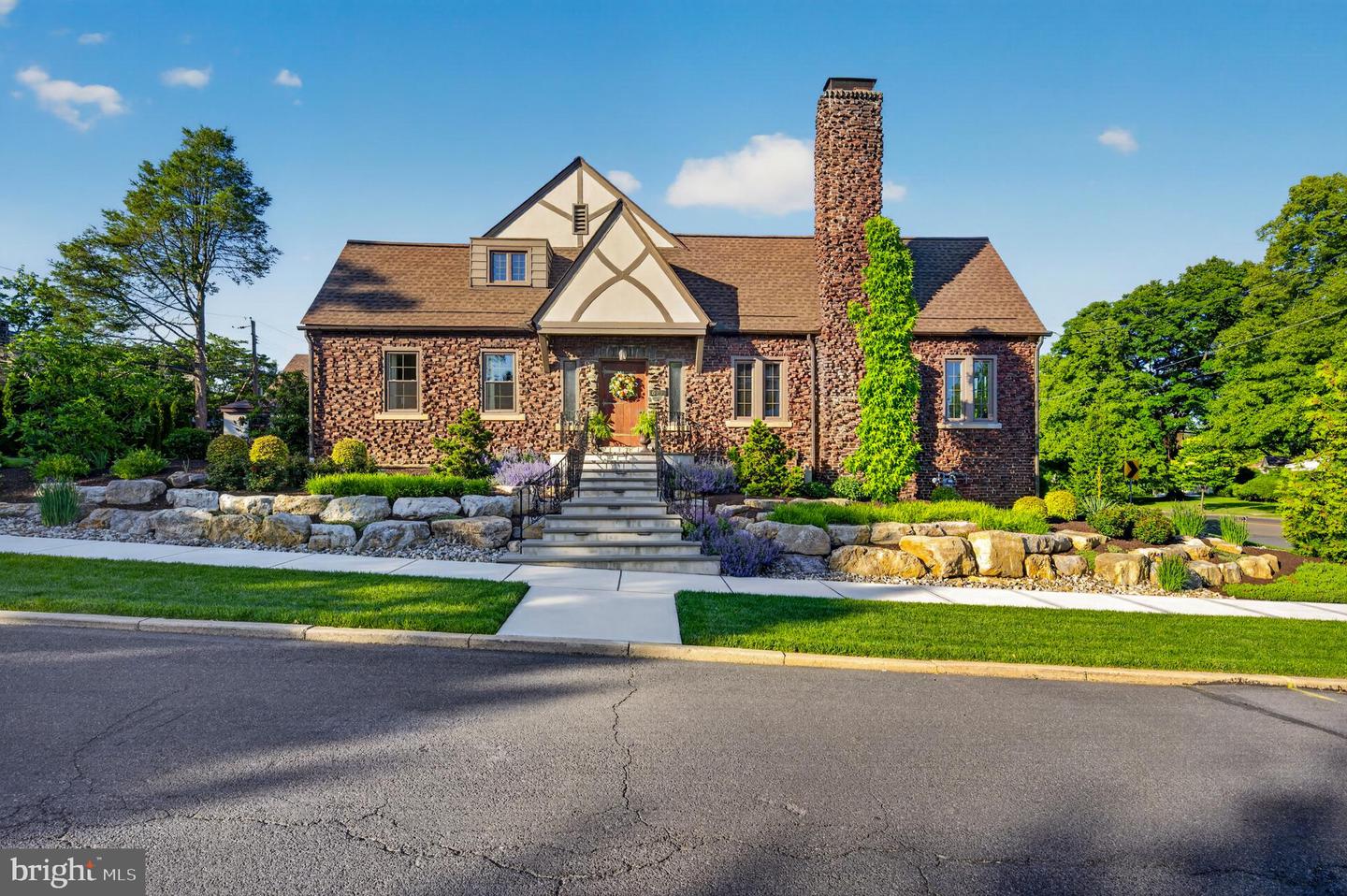 675 Edgeboro Boulevard