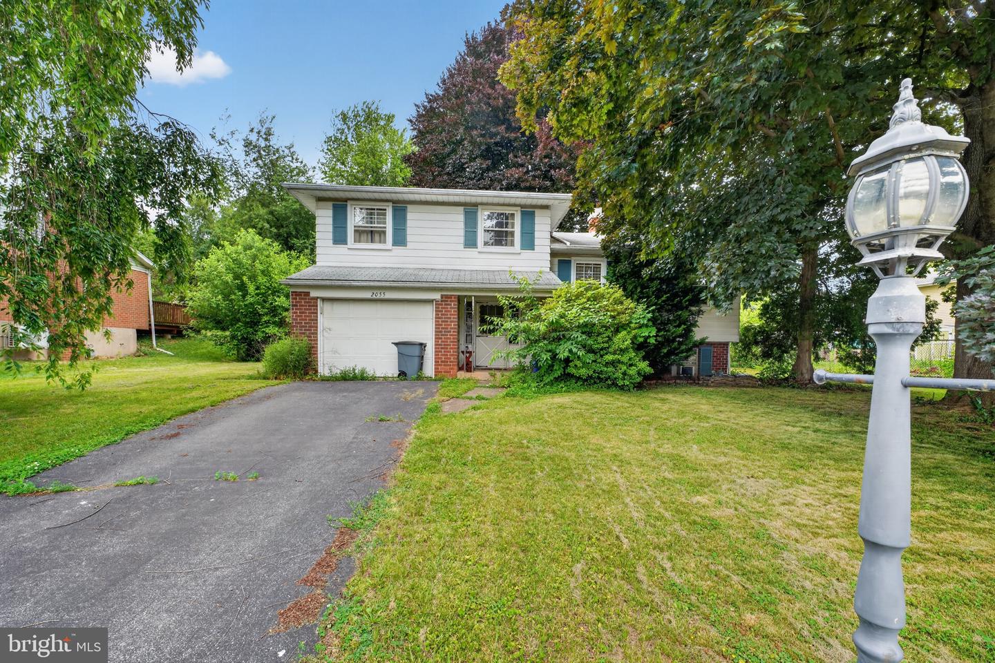 2055 Johnston Drive