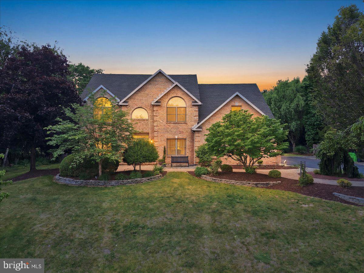 831 Colonna Lane