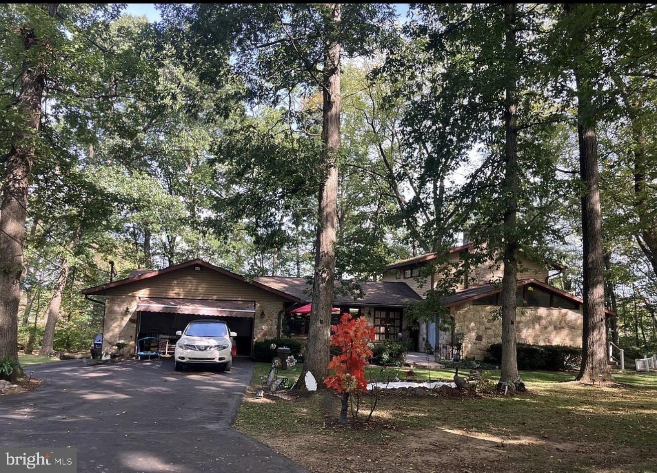 3725 Oakland Road